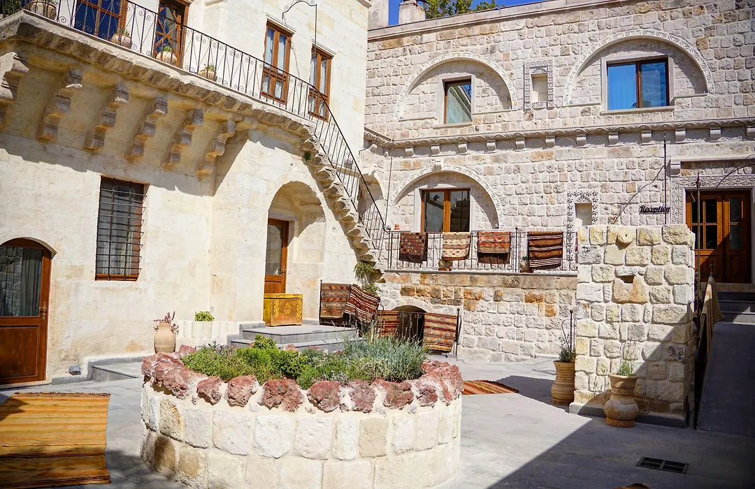 House 1938 Special Cave Hotel-1