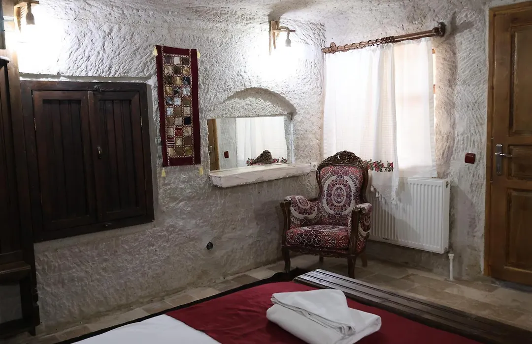 Seven Rock Cave Hotel-1