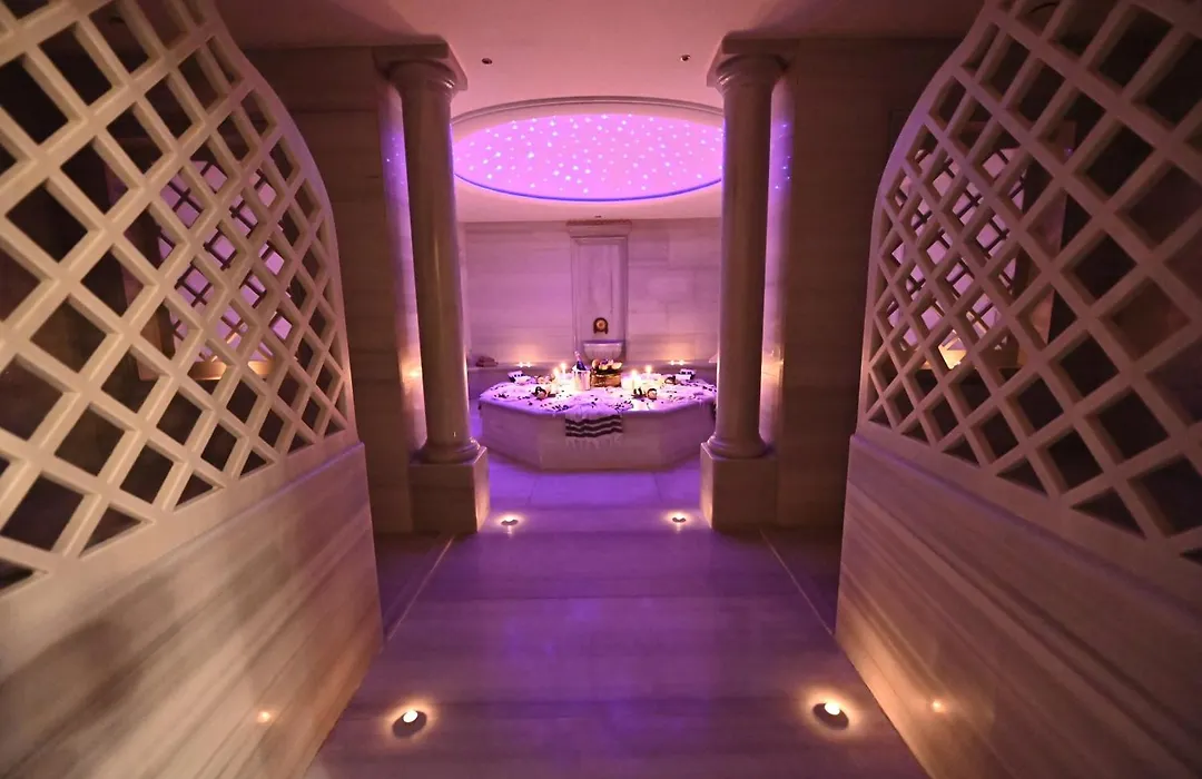 Seraphim Cave Suites & Spa-1