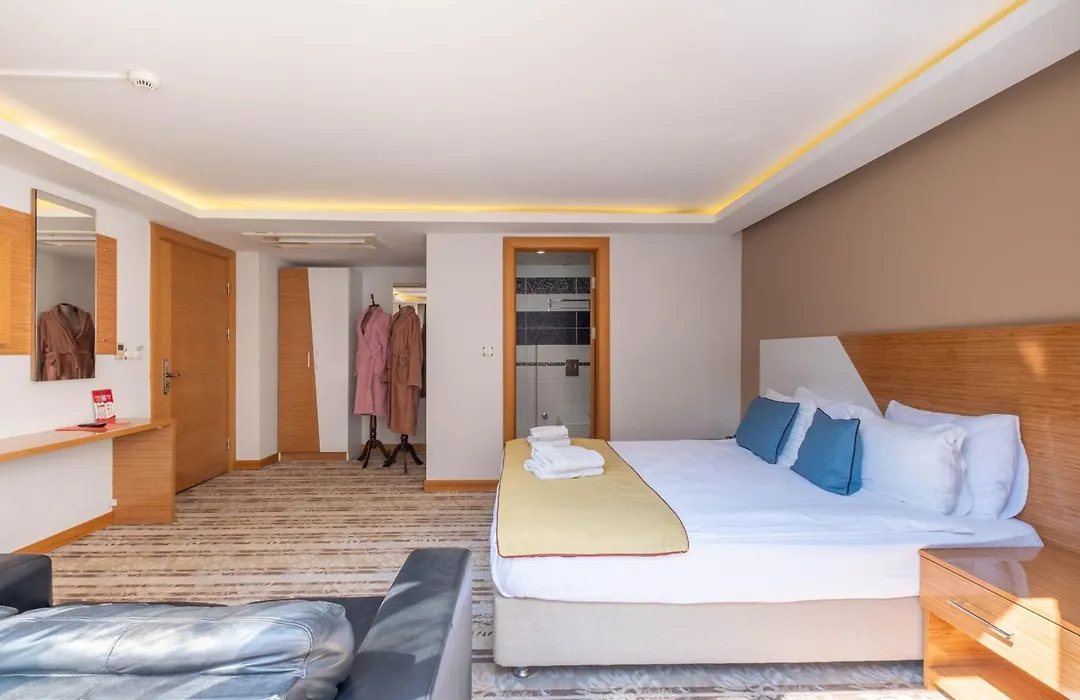 Bulvar Hotel-1