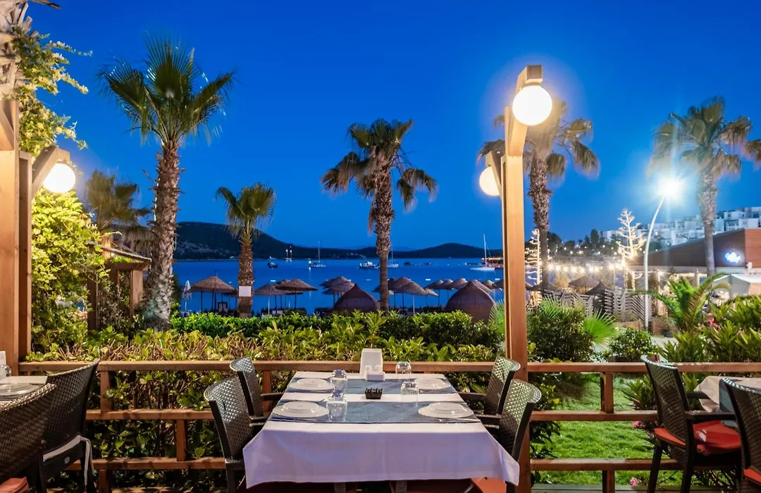 Costa Bitezhan Beach Hotel-1