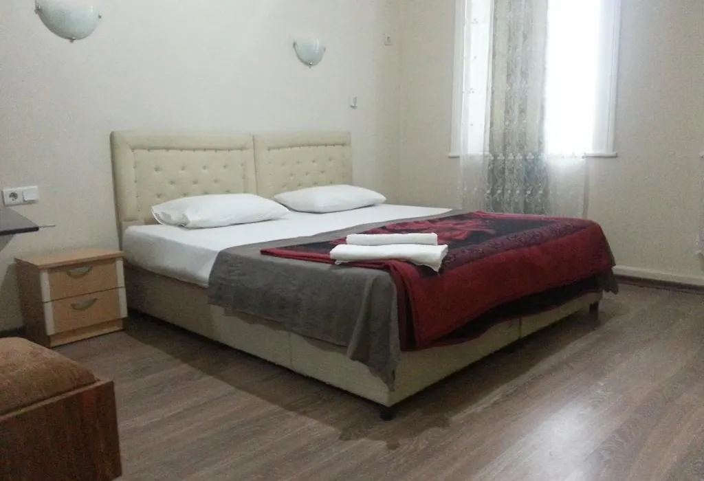 Laguna Otel Pansiyon-1