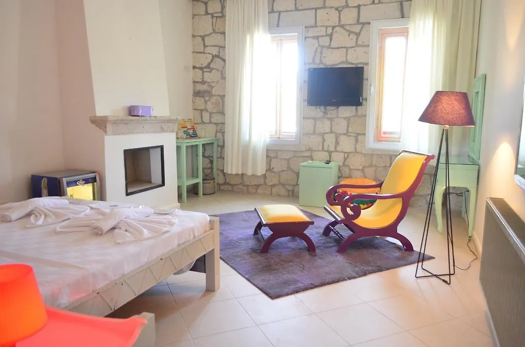 Curcuna Hotel-1