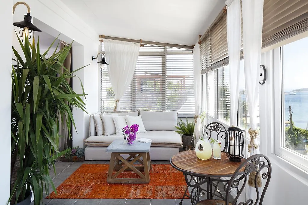 Galen Beach House-1