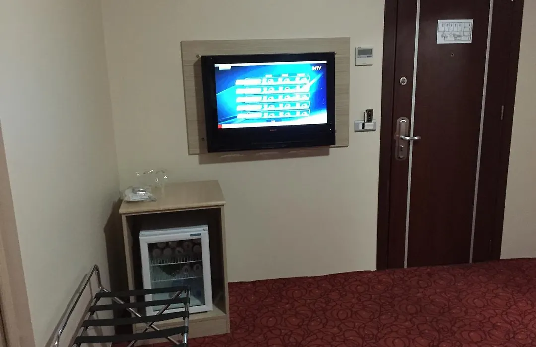 Halley Hotel-1