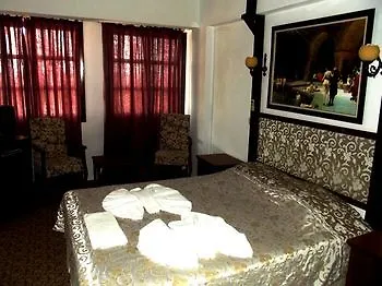 Knidos Butik Otel-1