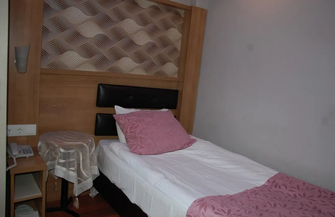 Göznur Otel-1