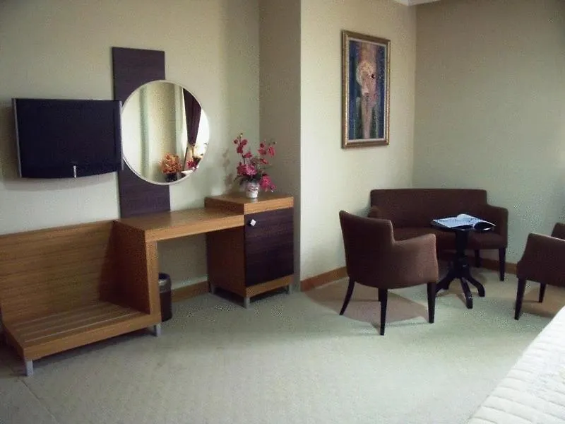 Hotel Rabis-1