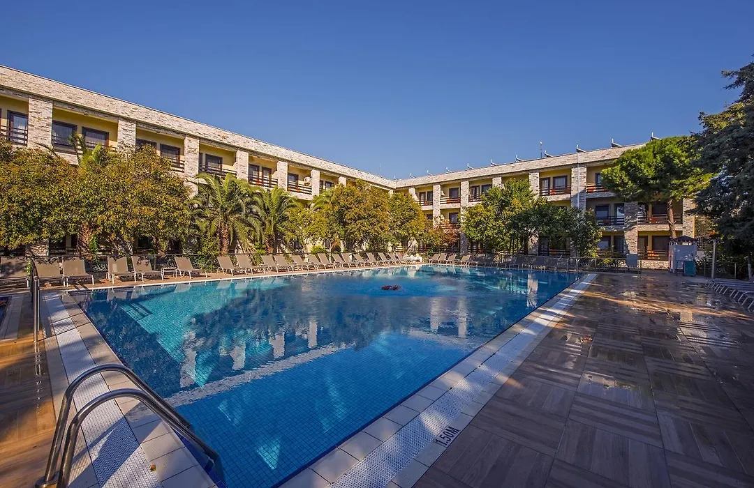 Iris Hotel & Spa-1