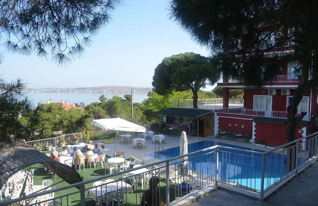 Tunc Hotel-1