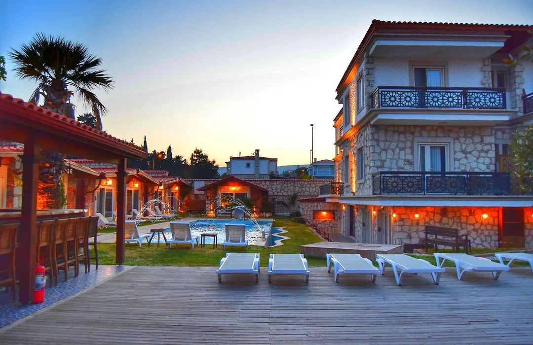 Alacati Wood Town-1