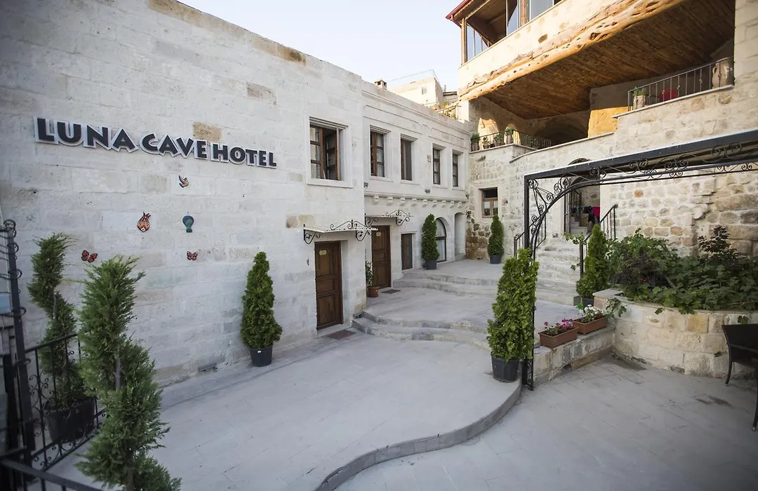 Luna Cave Hotel-1