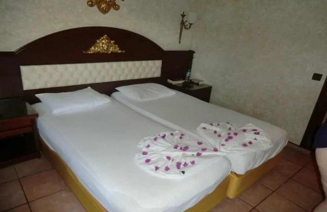 Yetkin Hotel-1