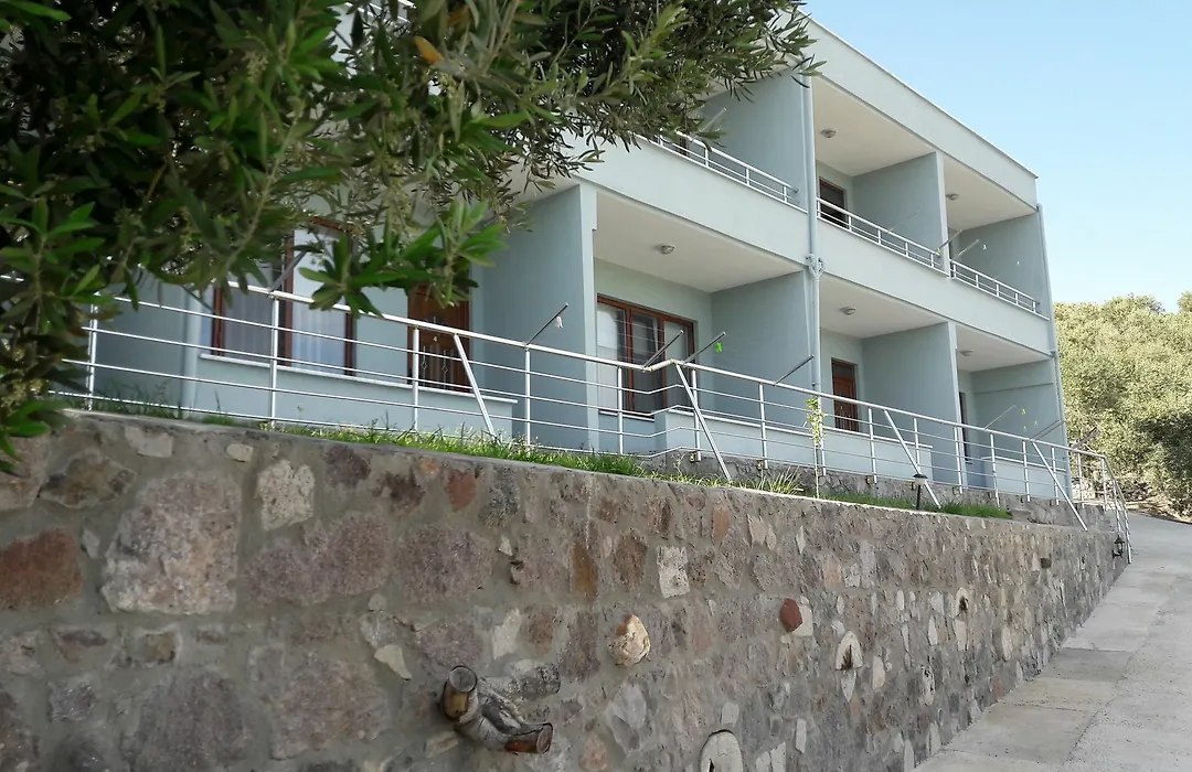 Nazan Motel & Restaurant & Beach-1