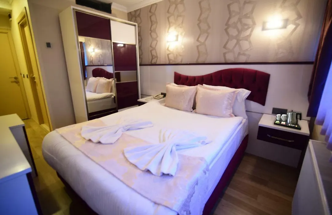 Özdemır Hotel-1
