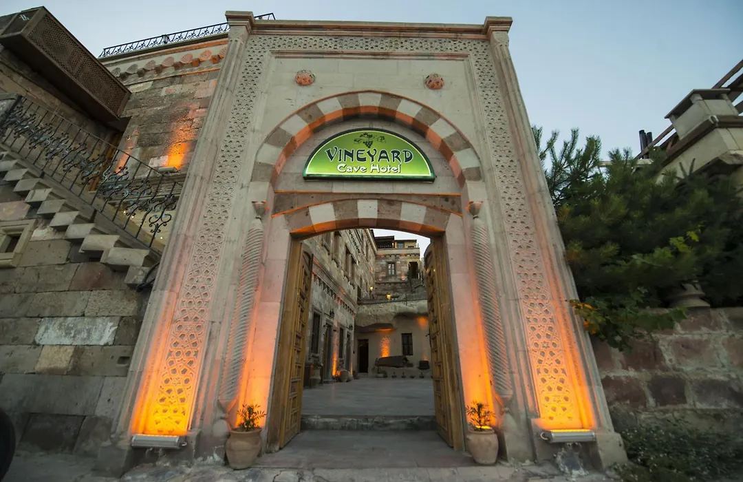 Vineyard Cave Hotel-1