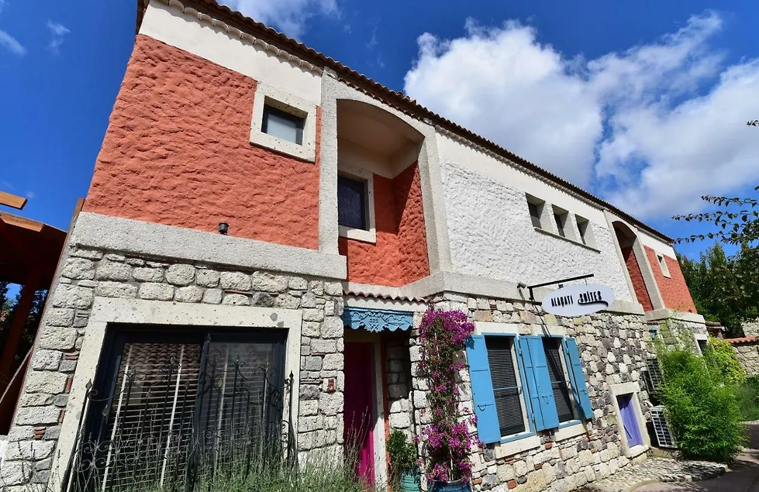 Alaçatı Suites-1
