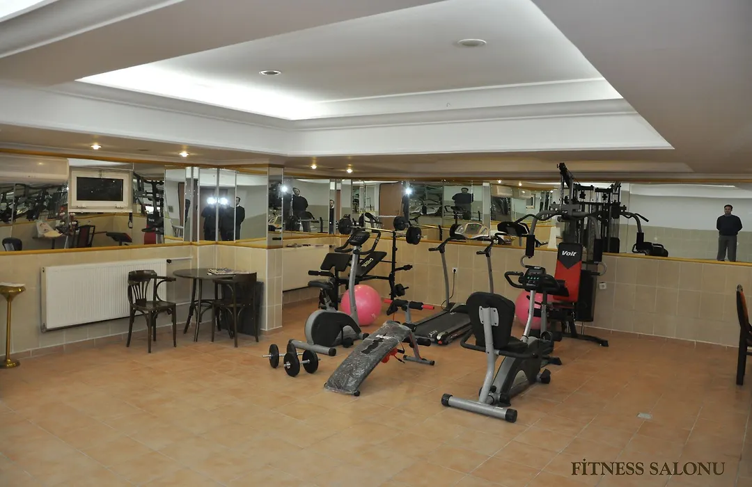 Hotel Tassaray-1