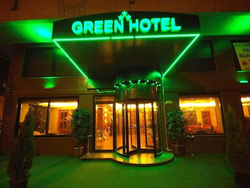 Green Hotel-1