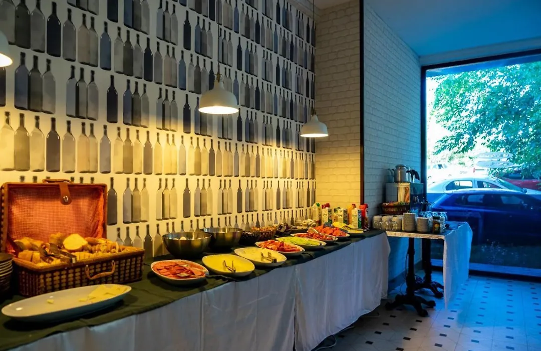 Maidos Suites-1