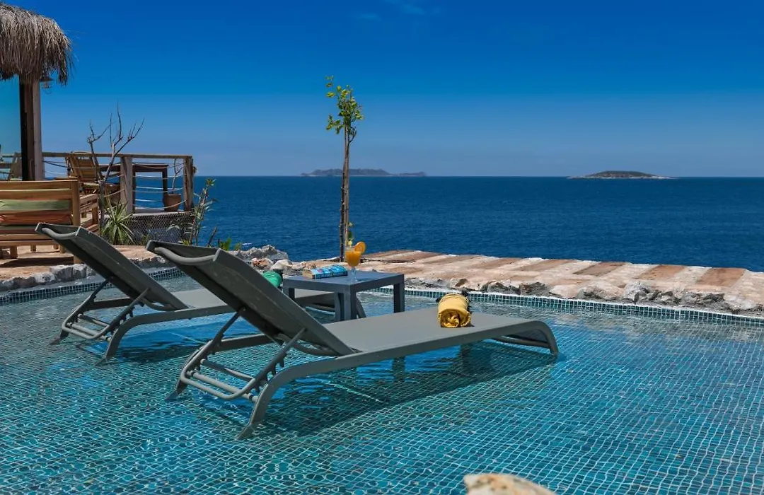 Mandalina Suites (Adults Only)-1