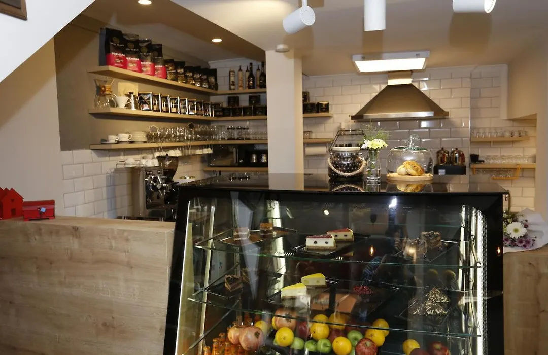 Degirmenlik Casamia Caffe & Suite-1