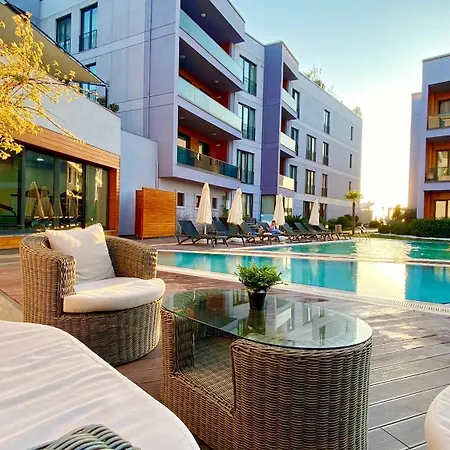 Green Hills Suites-3