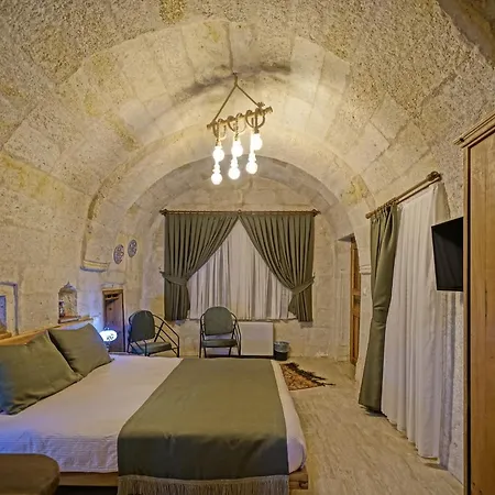 Vigneron Cave Hotel-2