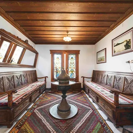 Cunda Tas Konak Otel-2