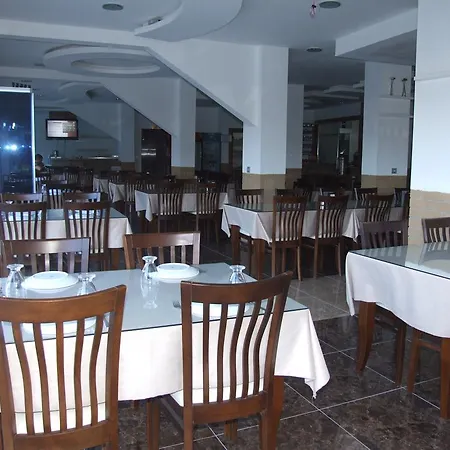 Nisan Hill Hotel-3