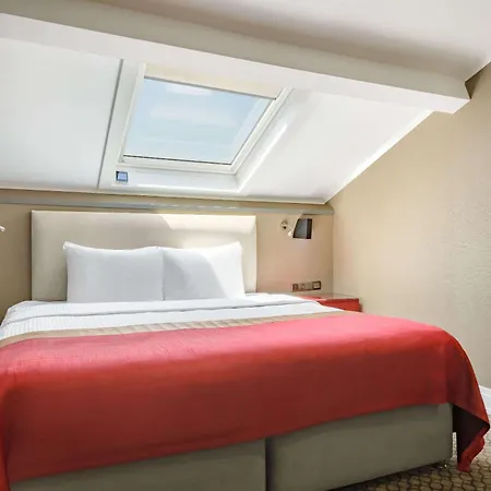 Ramada Plaza By Wyndham Eskisehir-2