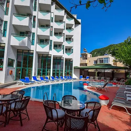 Siesta Hotel (Adults Only)-3