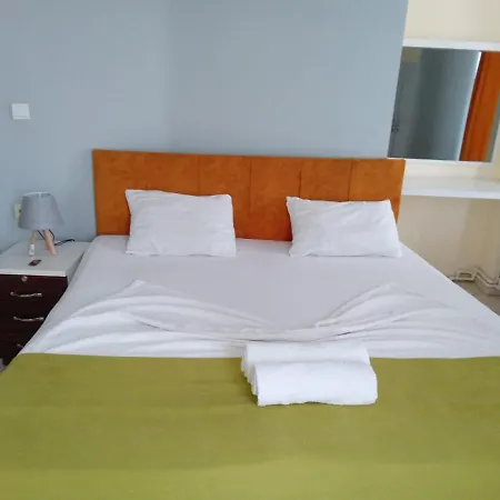 Daisy Hotel-2