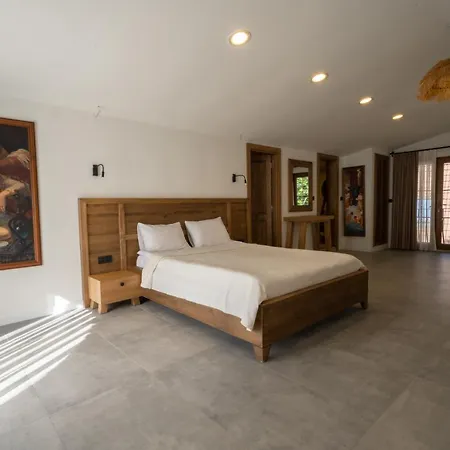 Zümrüt Çıralı Boutique Hotel-2