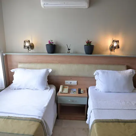Ebruli otel Cunda-3