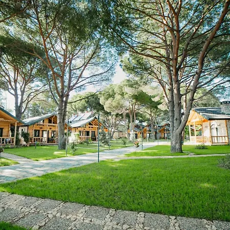 Pino Mar Luxury Bungalows-3