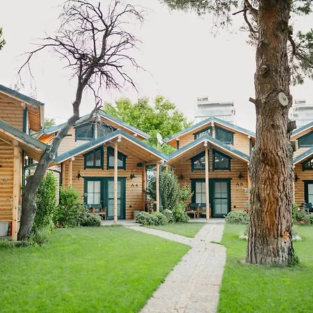 Pino Mar Luxury Bungalows-2