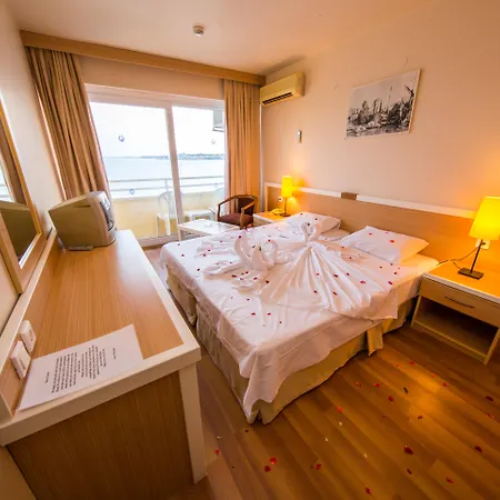 Tuntas Beach Hotel Altinkum-2