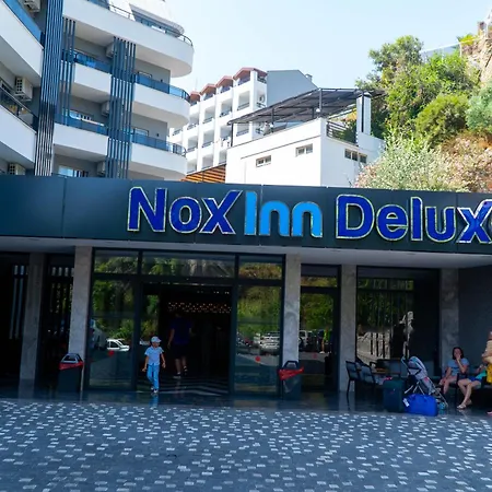 Noxinn Deluxe Hotel-2