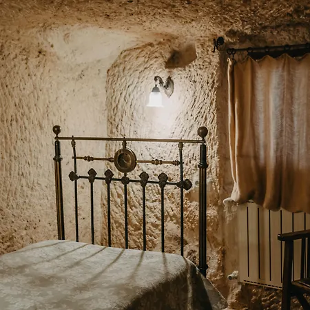 Melekler Evi Cave Hotel-2