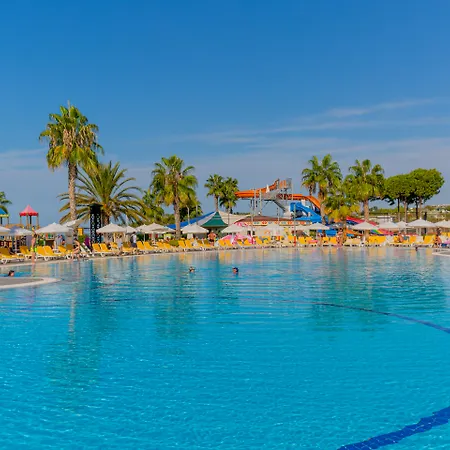 Justiniano Park Conti-3