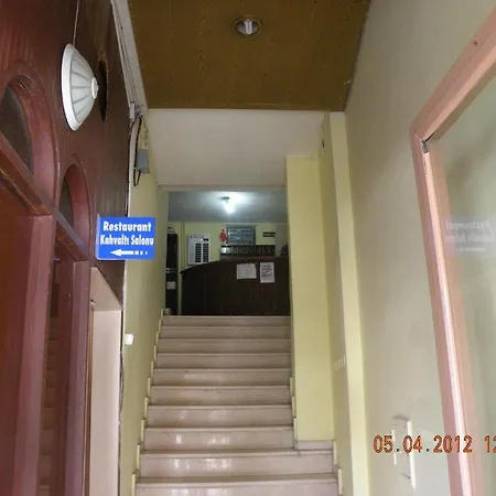 Hotel Zelve-3