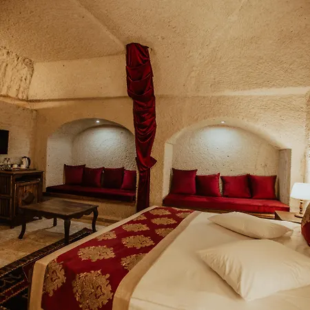 Kismet Cave Mansion-2