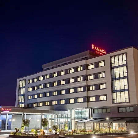 Ramada by Wyndham Izmir Aliaga-2
