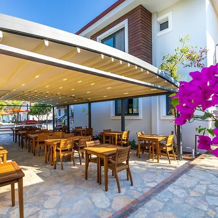 Elizya Boutique Hotel-3