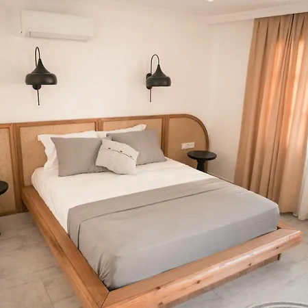 Molo Urla-2