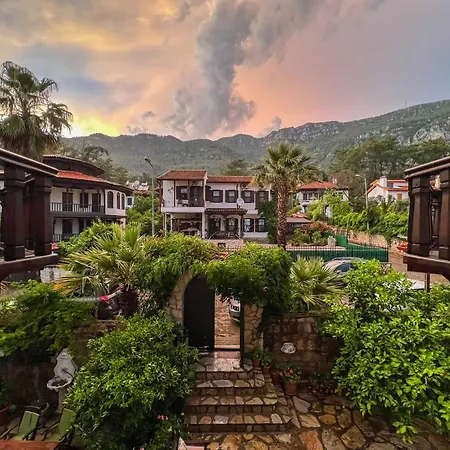 Liya Boutique Hotel & Suites-2