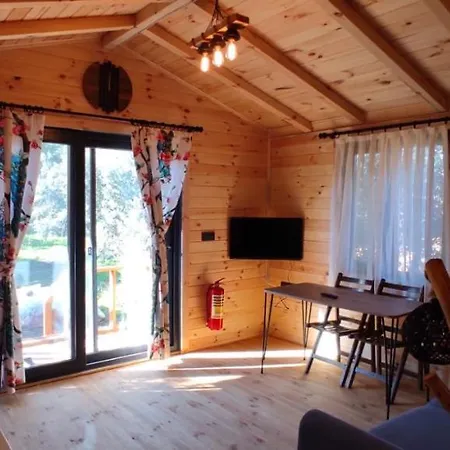 Olive Garden Bungalow-2