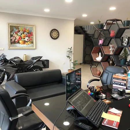 Hilal Suite-3
