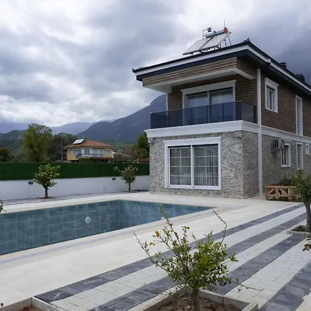 Amore Hotel Teki̇Rova-2